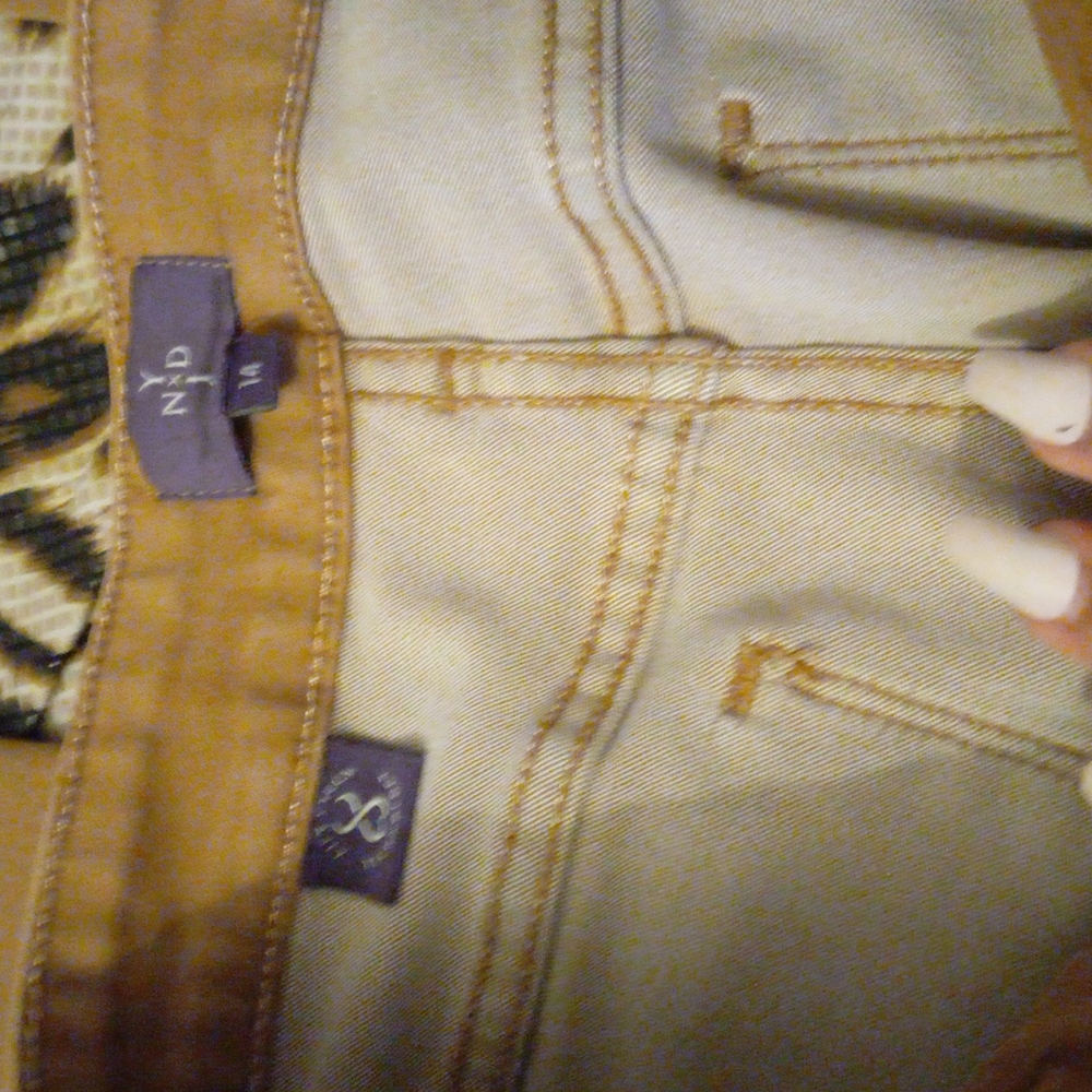 Jeans - Picture 2 of 4
